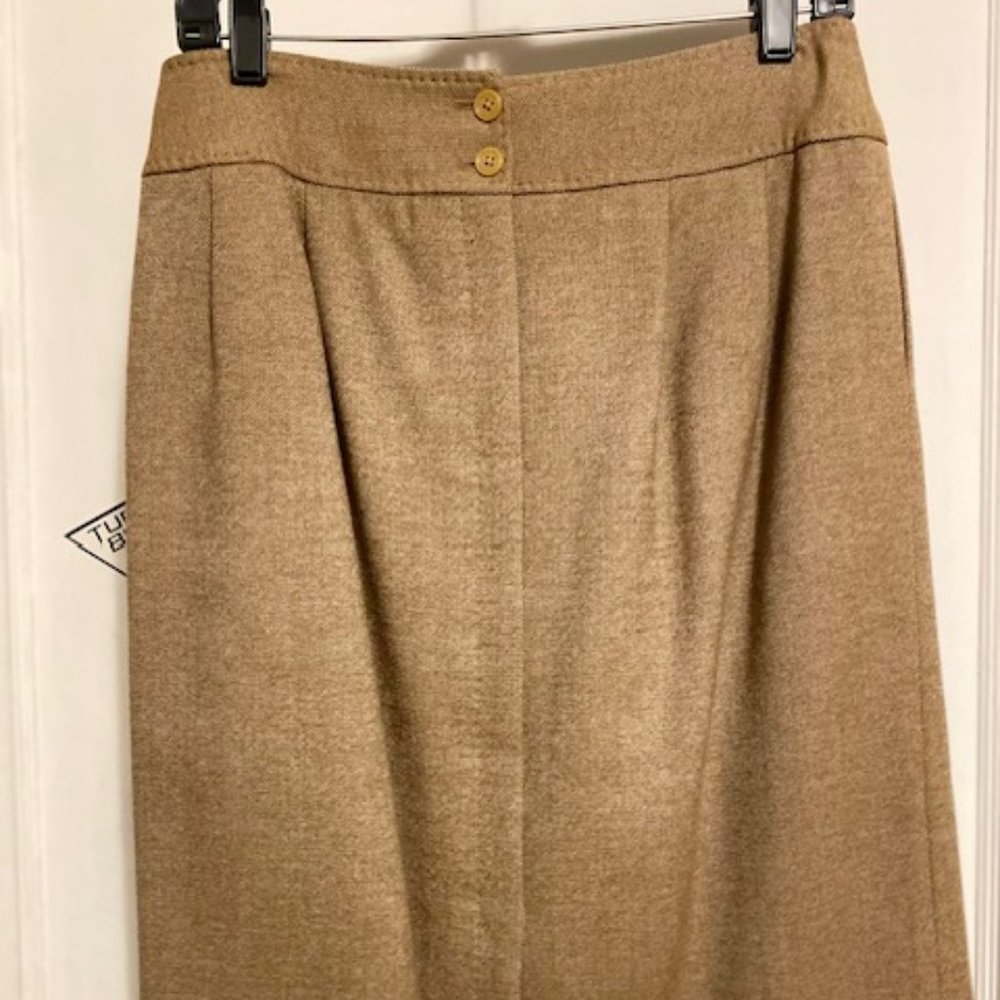 Brooks Brothers "346" Women's Skirt size 6.